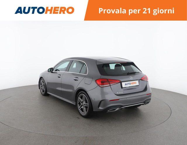 MERCEDES-BENZ A 250 Automatic Premium