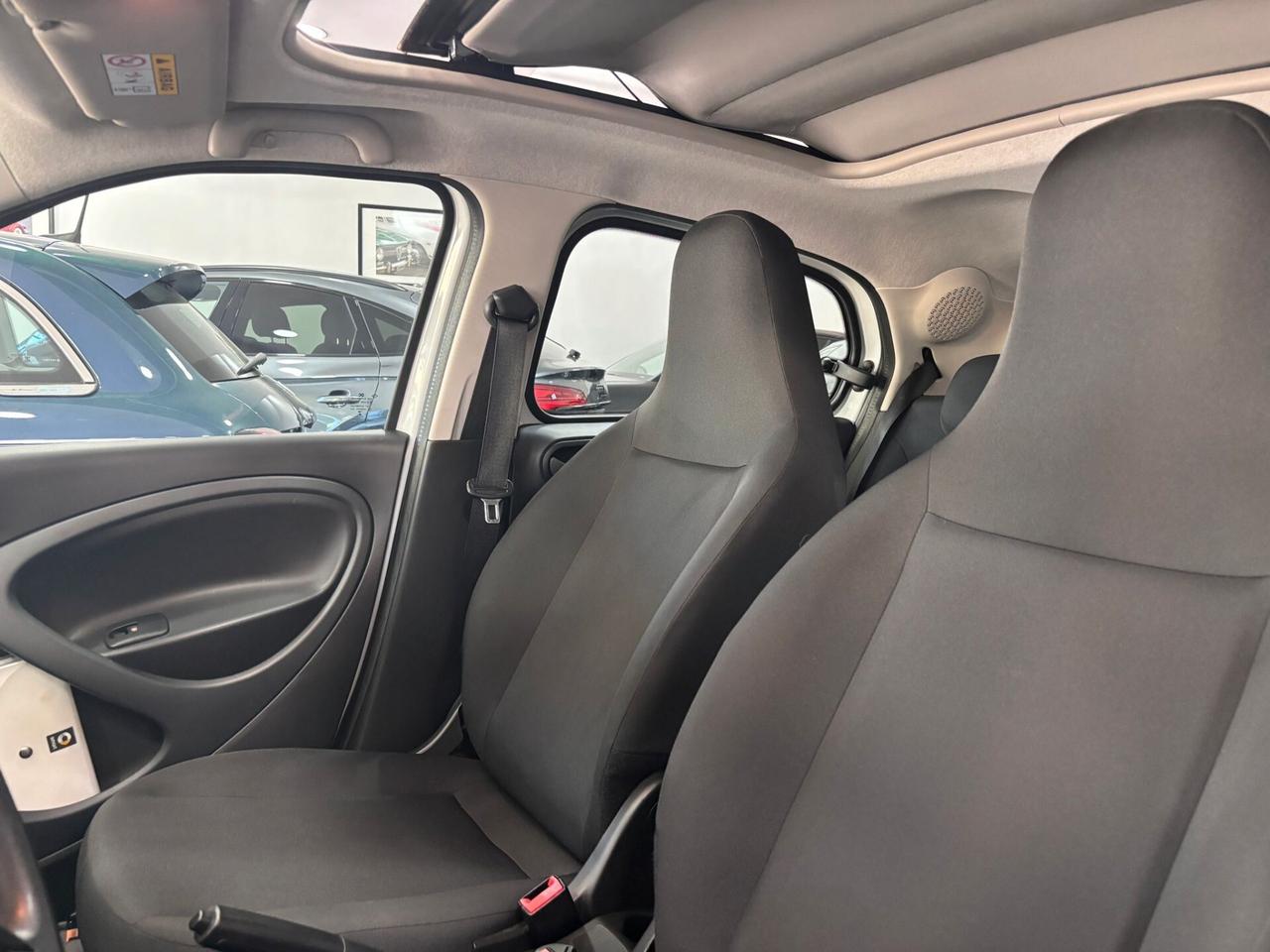 SMART FORFOUR 1.0 TWINAMIC CABRIO