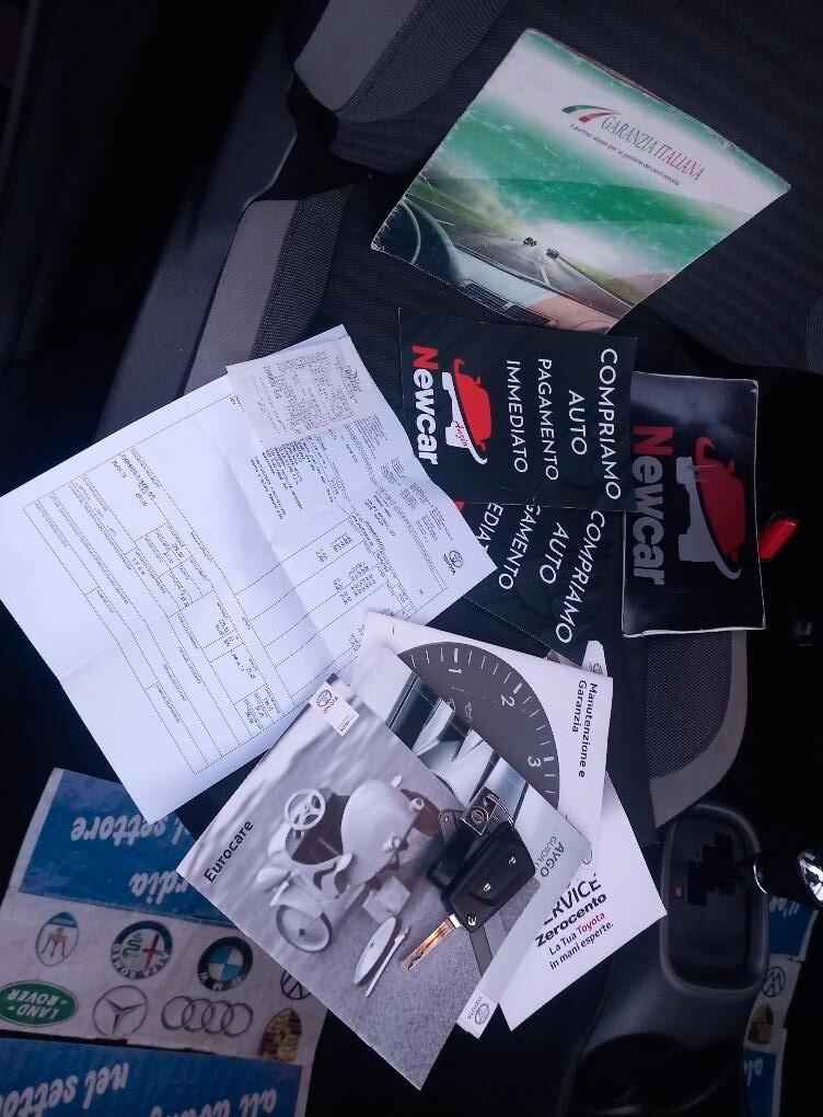 Toyota Aygo 1.0 VVT-i 72 CV 5 porte x-play MMT