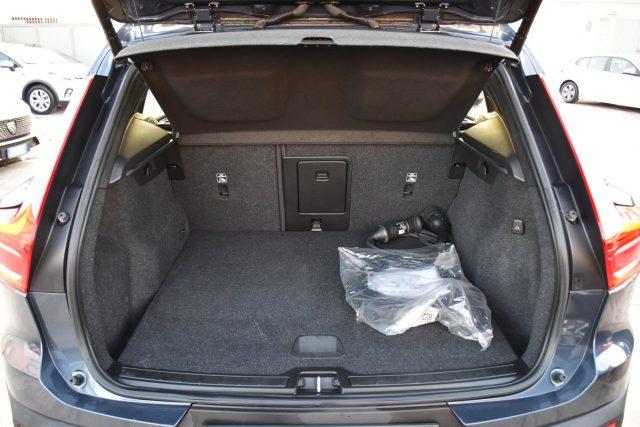 VOLVO XC40 T5 Recharge Plug-in Hybrid Inscription Expression