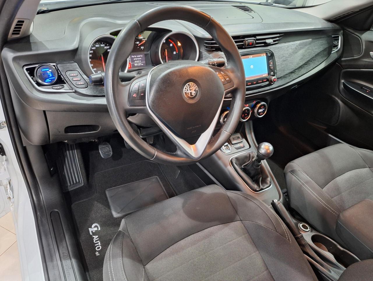 AlfaRomeo Giulietta 1.6 JTDm 120CV SPORT 99.137Km