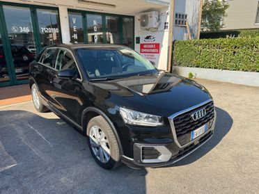Audi Q2 30 TDI Business Design