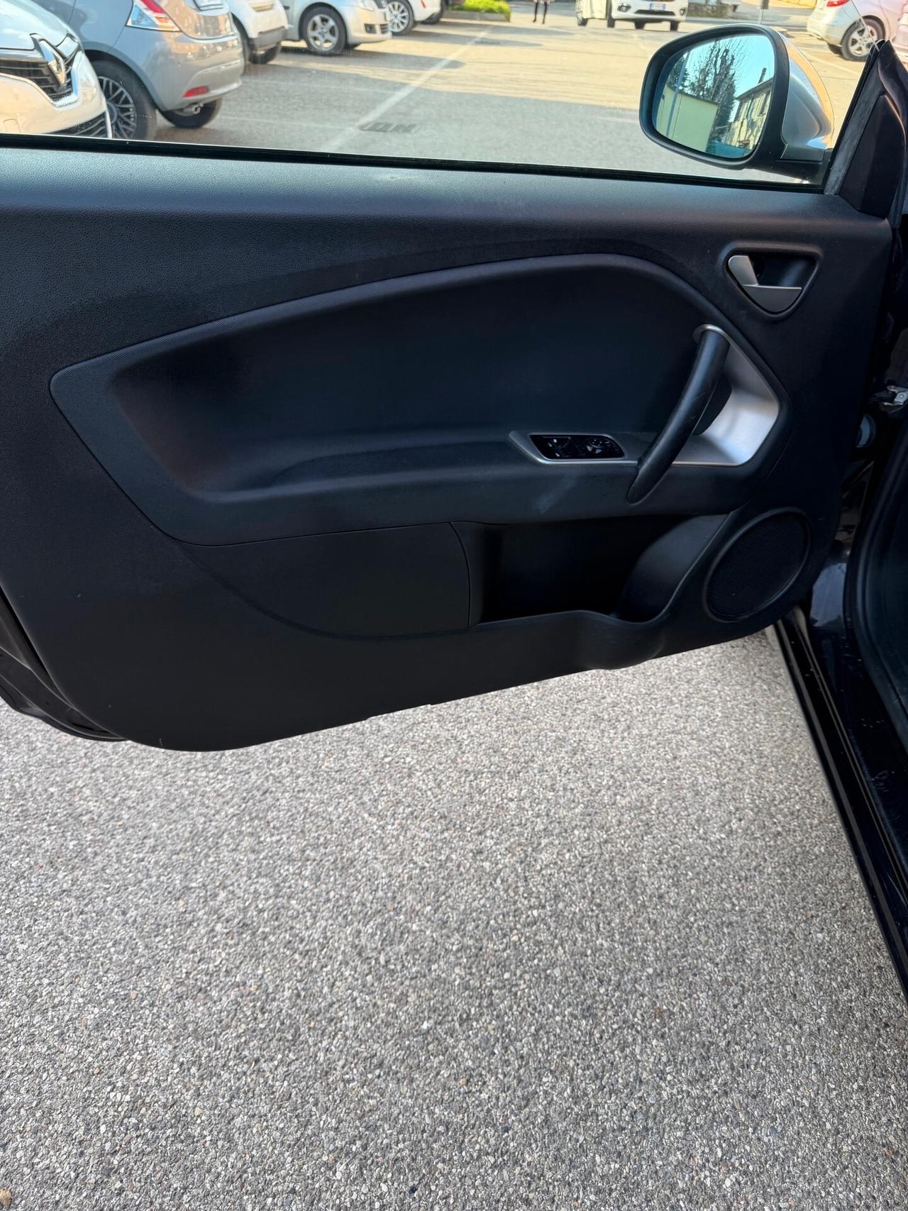 Alfa Romeo MiTo 1.4 - NEOPATENTATI - 12 MESI DI GARANZIA -