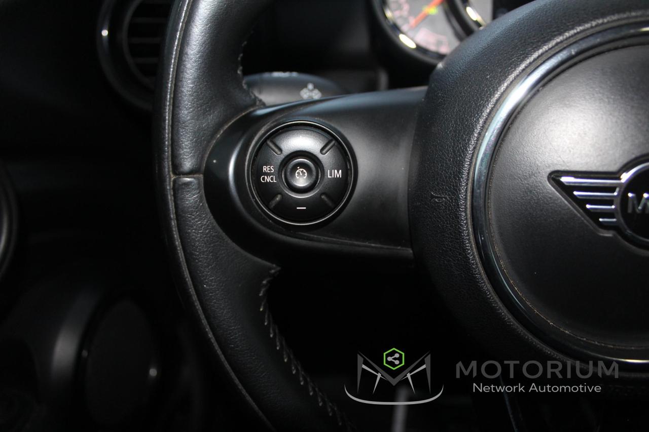 Mini COUNTRYMAN ONE 1.5 BAKER STREET EDITION