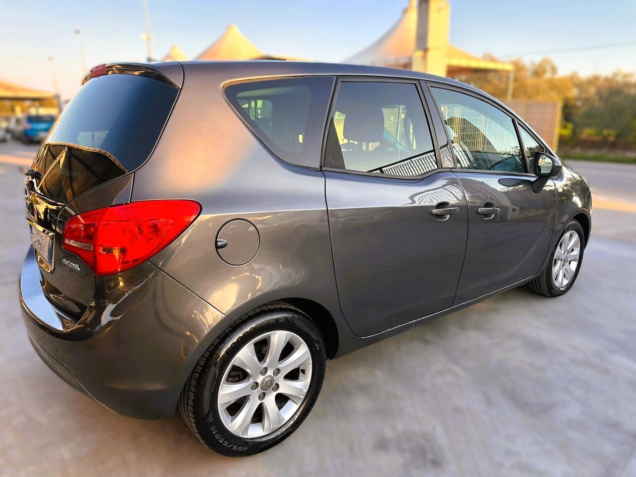 Opel Meriva 1.3 CDTI 95CV ecoFLEX Cosmo