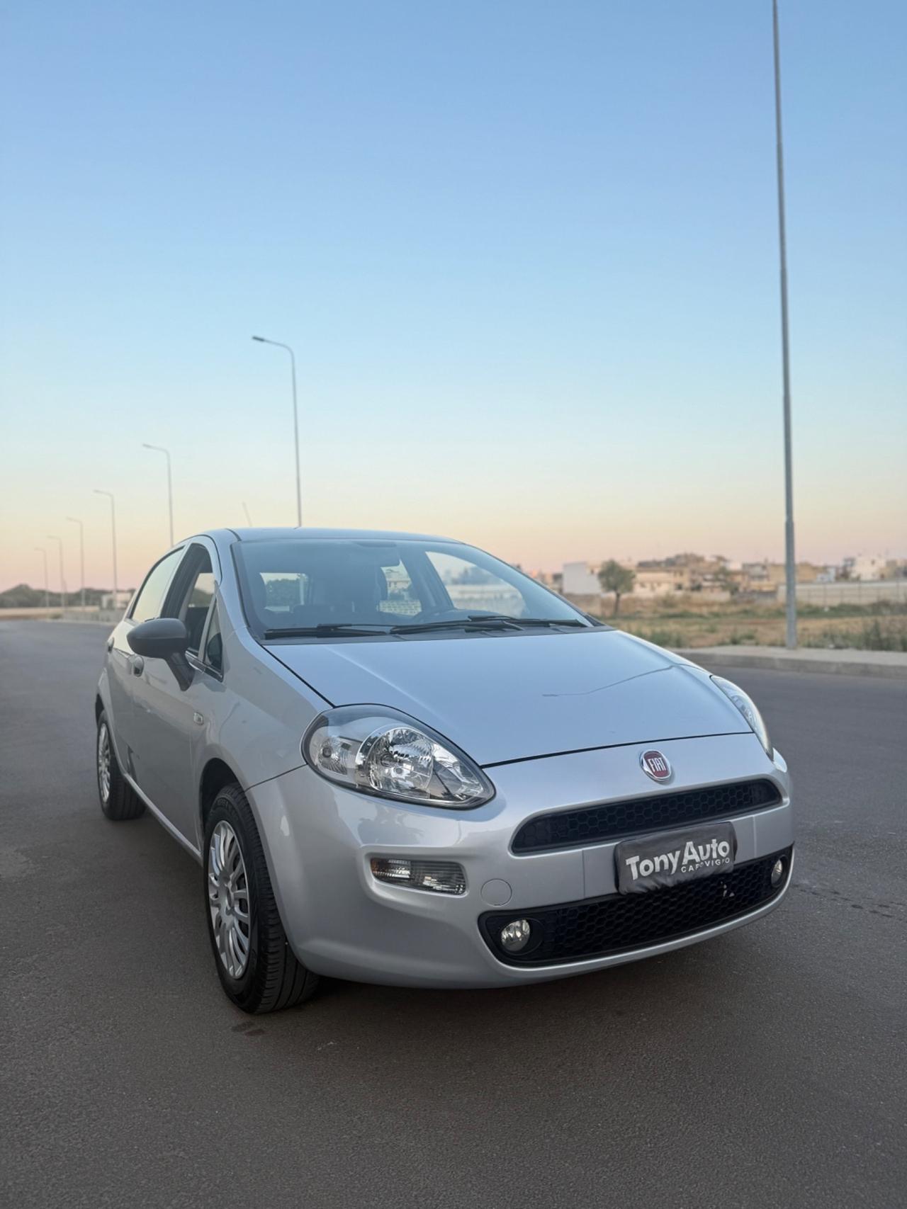 Fiat Punto 5p 1.2 Active CON GPL DI SERIE DALLA CASA MADRE, CLIMA,USB, LETTORE MP3,START & STOP