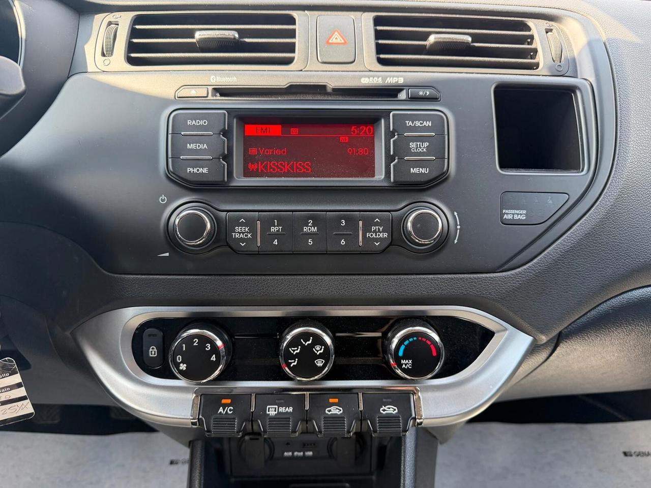 Kia Rio 1.2 CVVT (BENZ) 84CV ACTIVE UNIPRO 2015