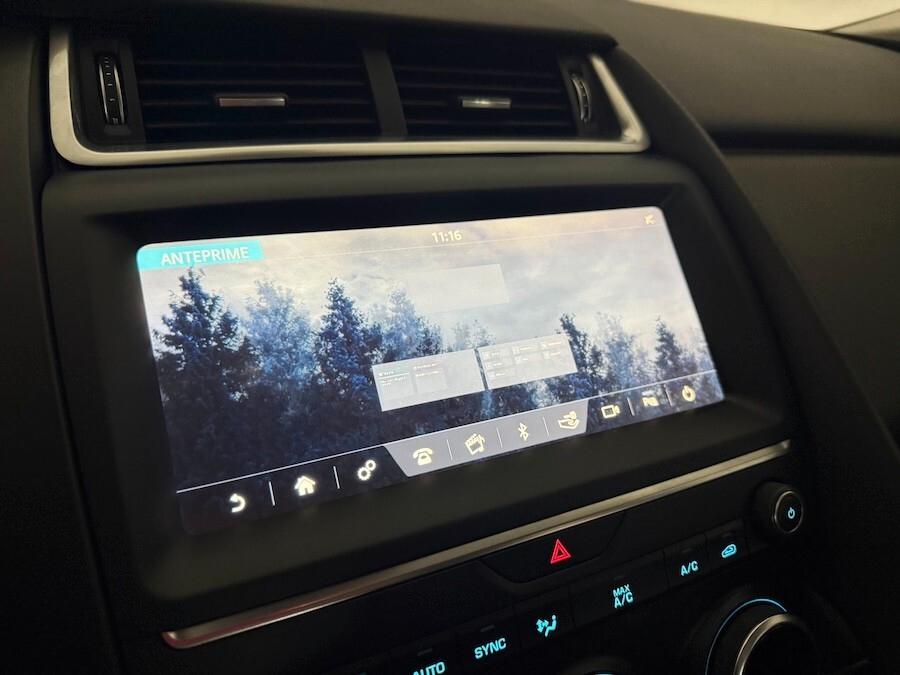Jaguar E-Pace 2.0D AWD Uniproprietario