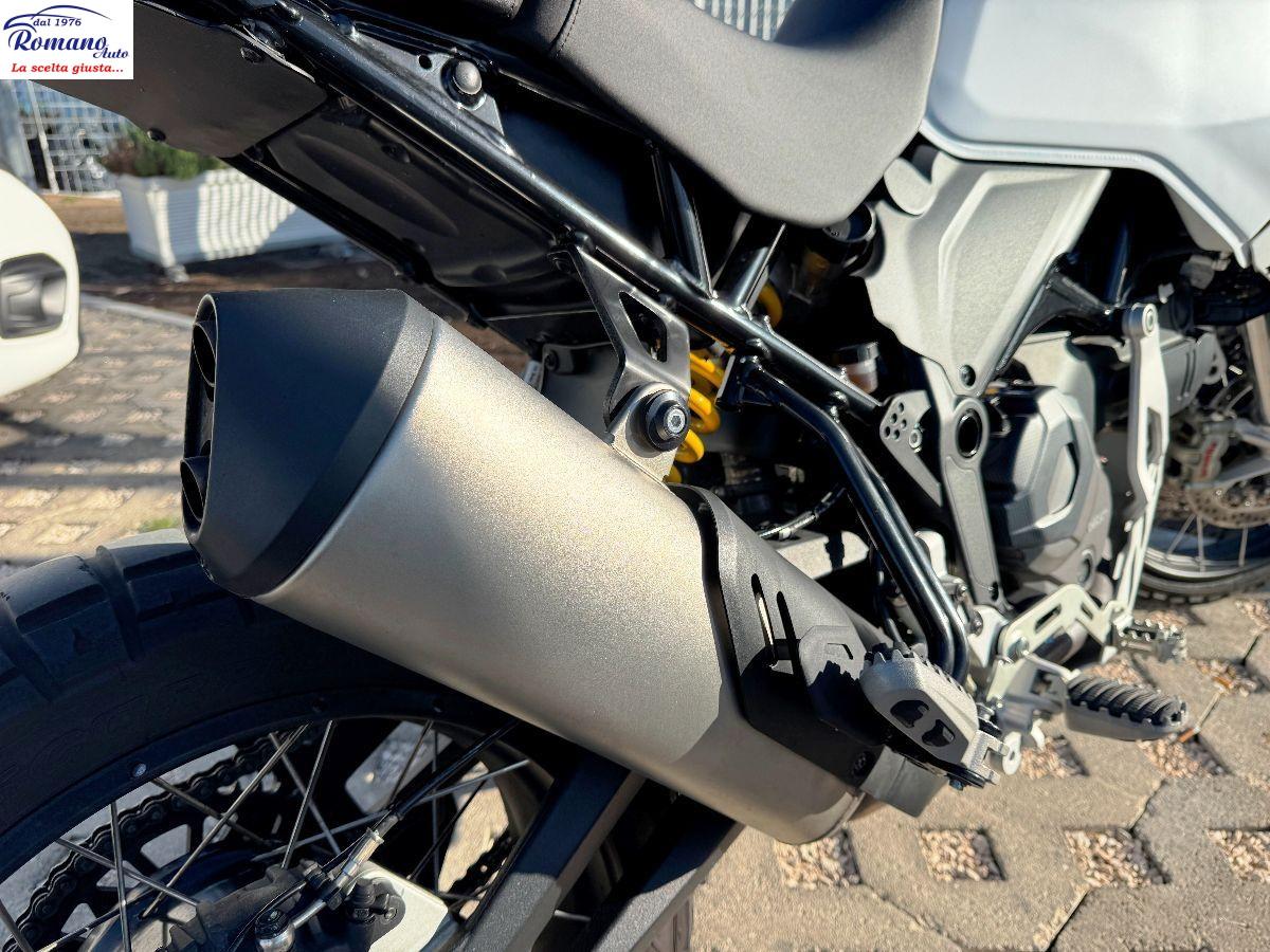 Ducati - DesertX 950 - DesertX Rally LUCKY STRIKE