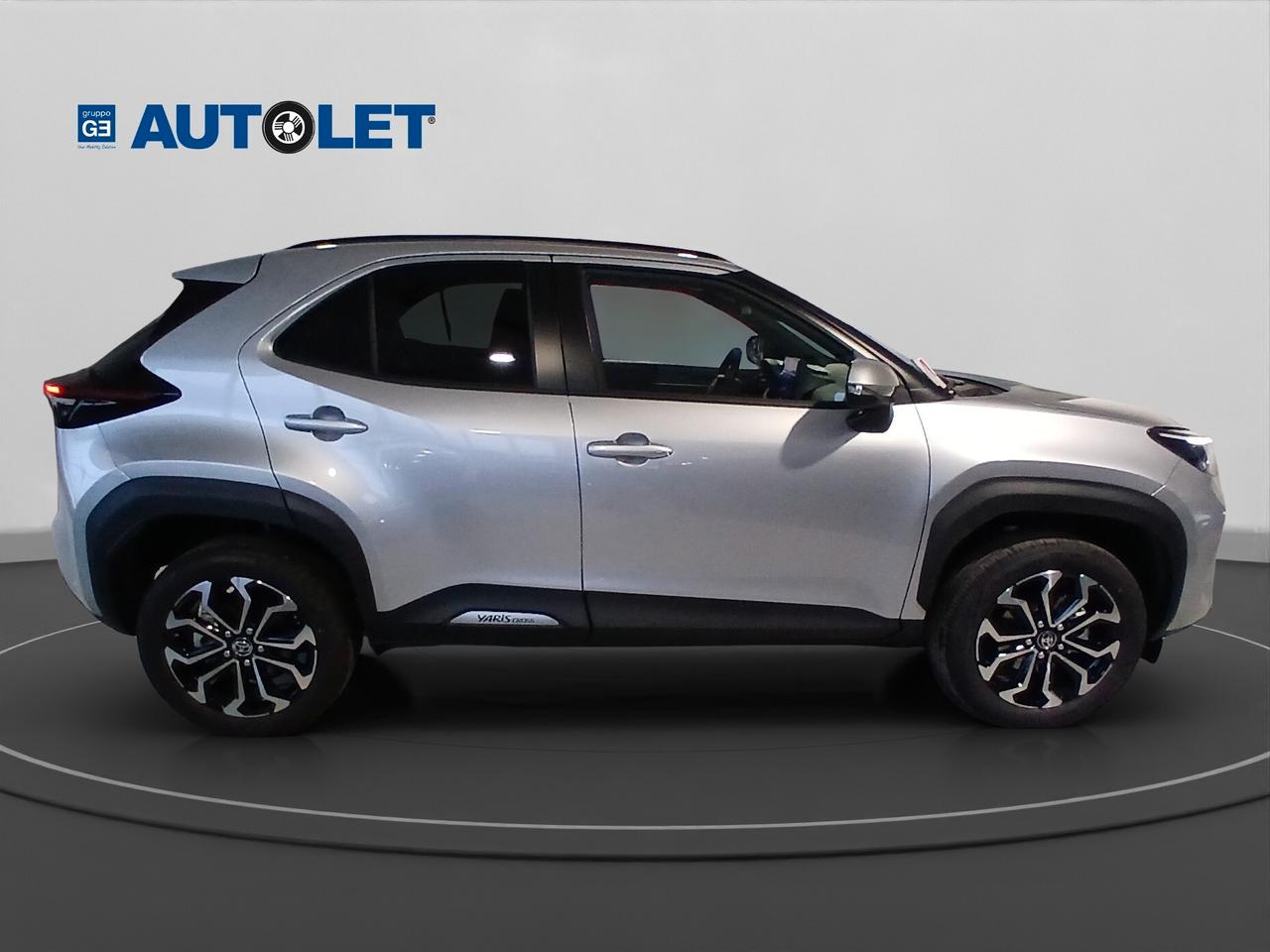 Toyota Yaris Cross 1.5 Hybrid 130 CV 5p.E-CVT AWD-i Trend