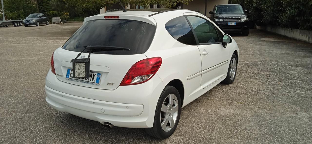 Peugeot 207 1.6 8V HDi 112CV 3p. Allure