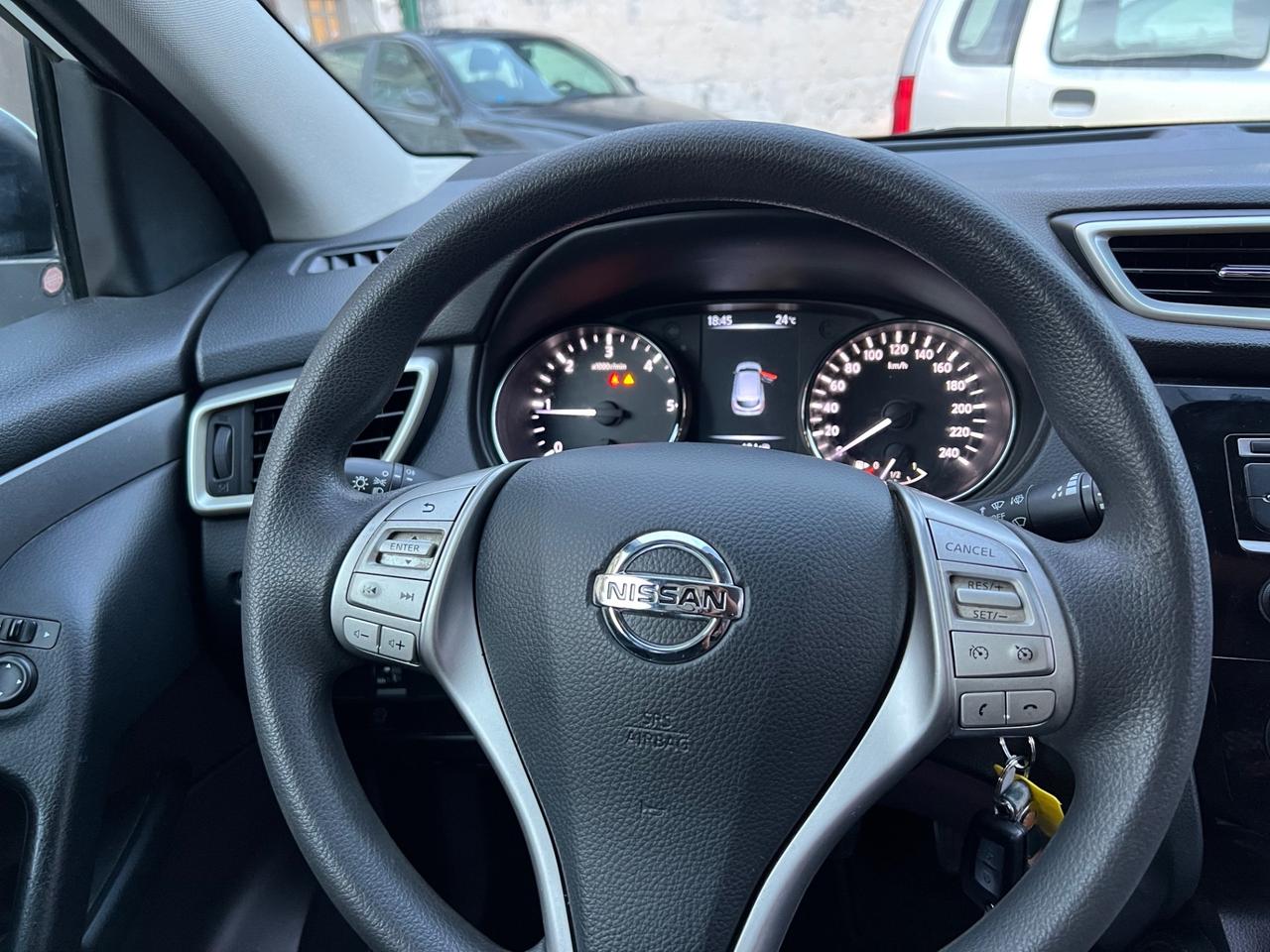 Nissan Qashqai 1.5 dCi Tekna