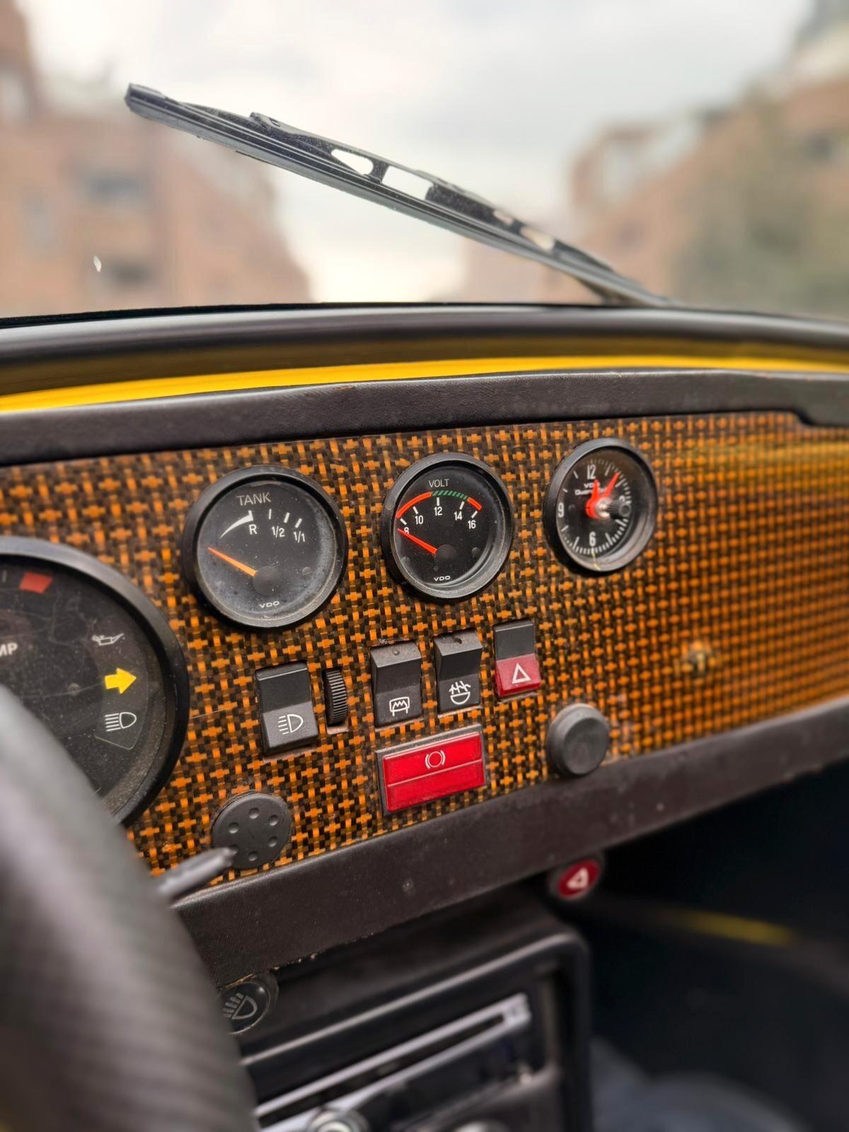 Volkswagen Maggiolino Speedmaster 1300cc CABRIO by PORSCHE