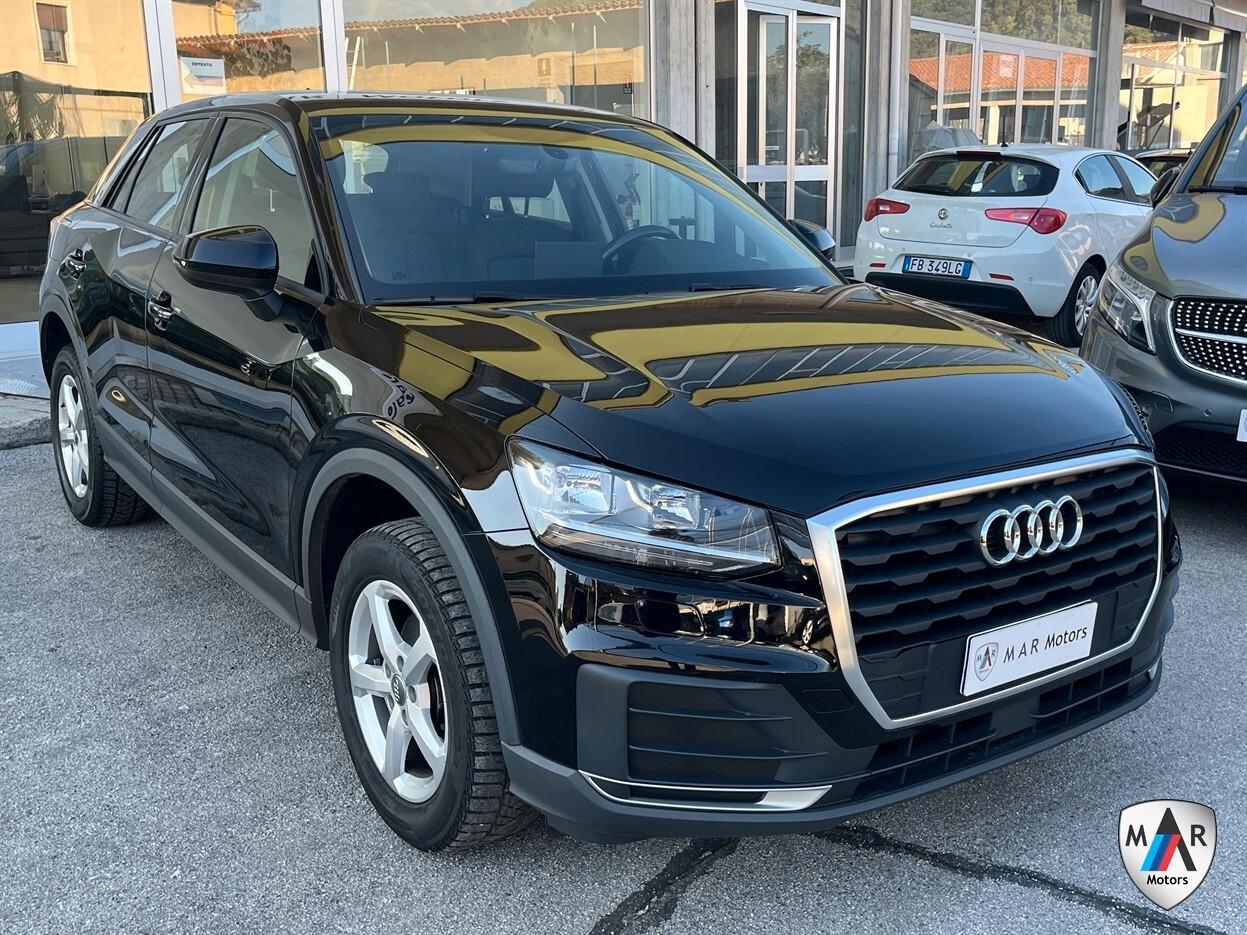 Audi Q2 30 TFSI S tronic Business