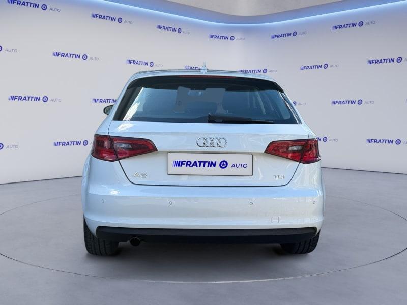 AUDI A3 SPB 1.6 TDI CLEAN DIESEL S TRO