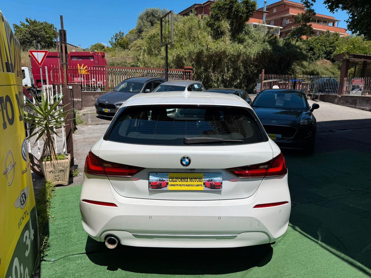 Bmw 116d 5p. Sport cambio manuale