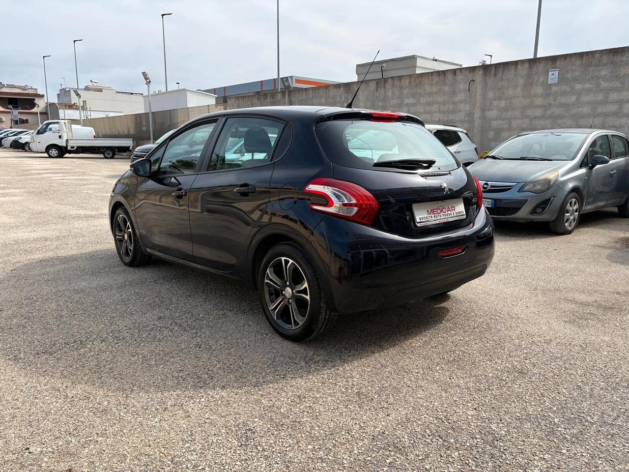 Peugeot 208 1.2 PureTech 82 5 porte Allure