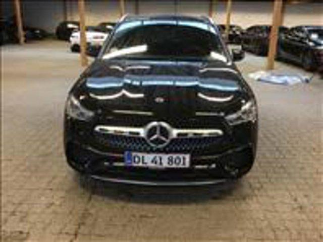 MERCEDES-BENZ GLA 200 Automatic Premium