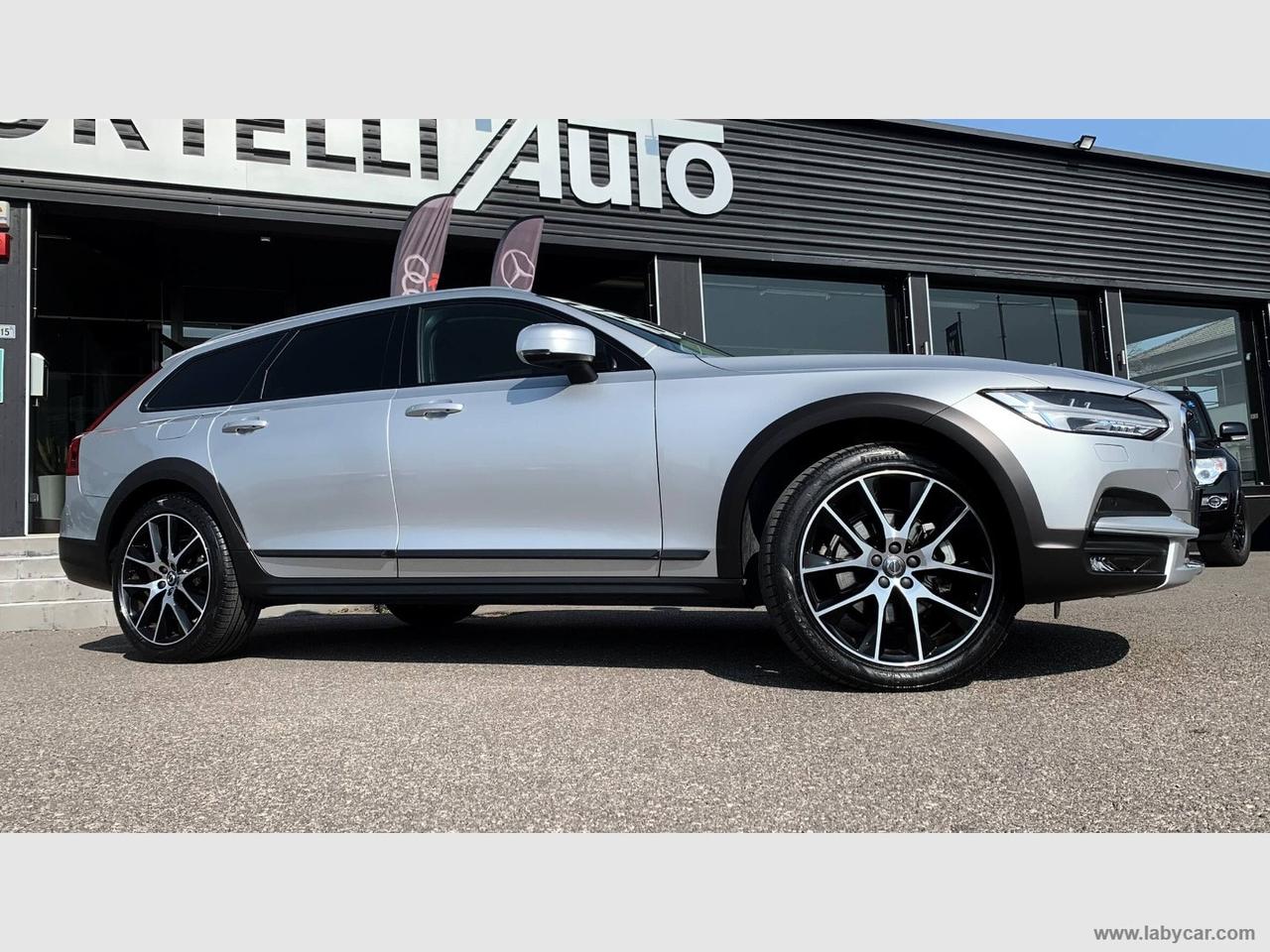 VOLVO V90 Cross Country D4 AWD Geartronic Pro GANCIO TRAINO I.V.A.