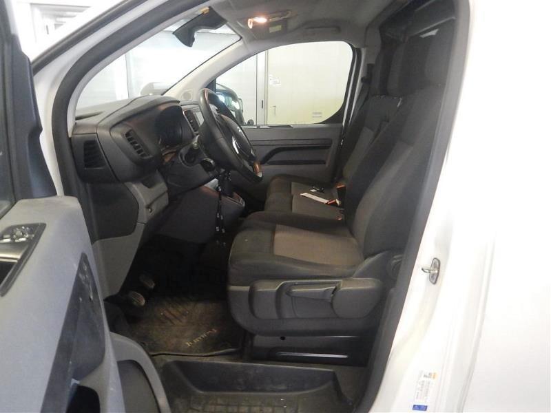 Citroen Jumpy 1.5 BlueHDi 120cv S&S Furgone M Club 3Posti