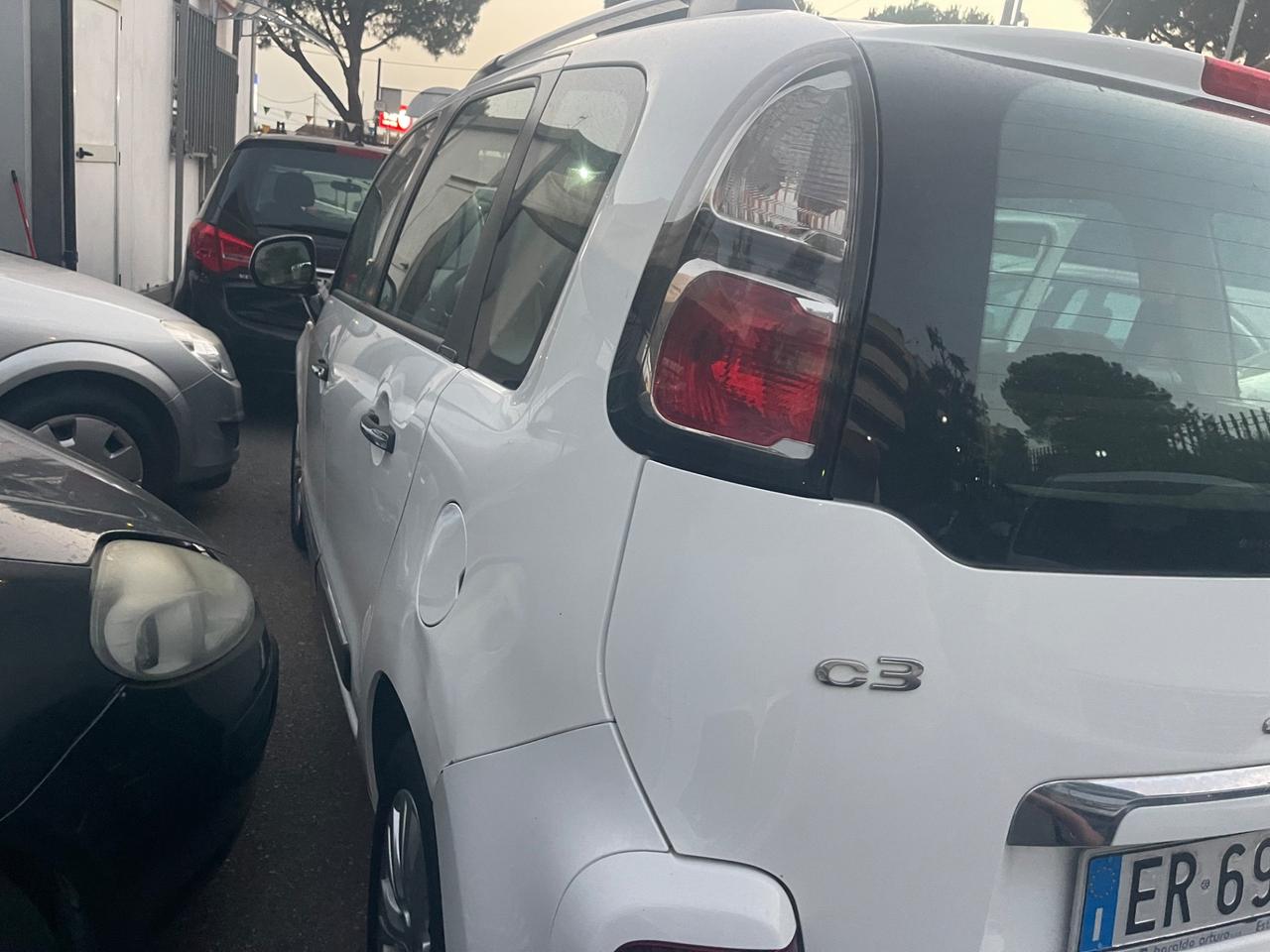 Citroen C3 Picasso 1.6 HDi 90 Exclusive