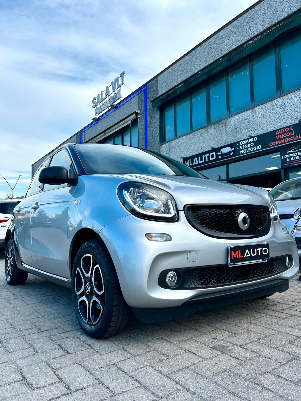 Smart ForFour 70 1.0 twinamic Brabus Style - ok neopatentati