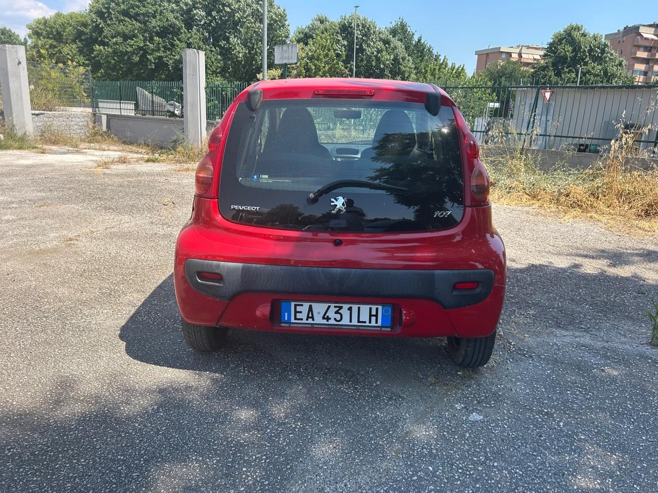 Peugeot 107 1.0 68CV 5p. Plaisir