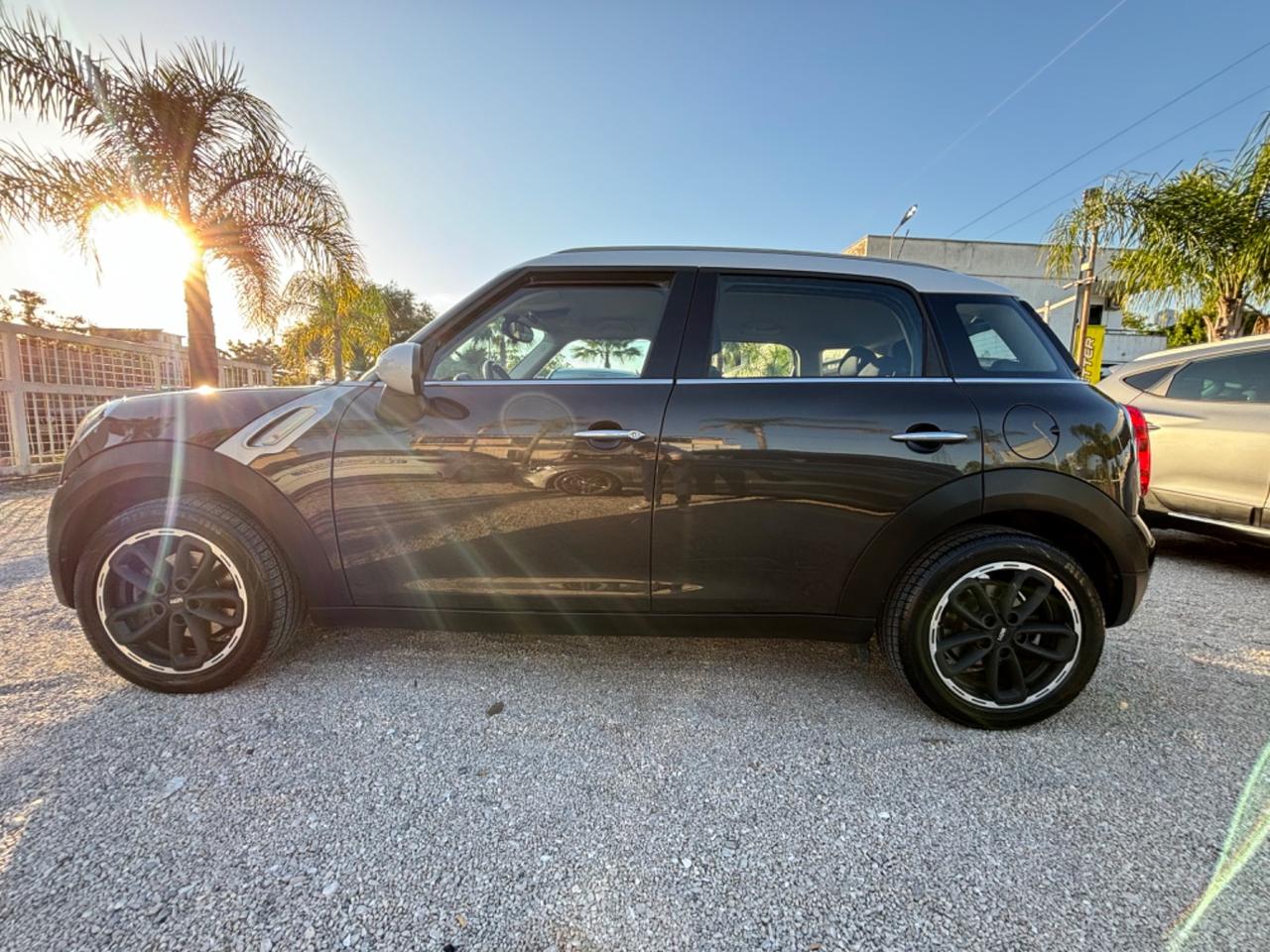 MINI COUNTRYMAN D 1.6 111CV PARK LANE PLUS