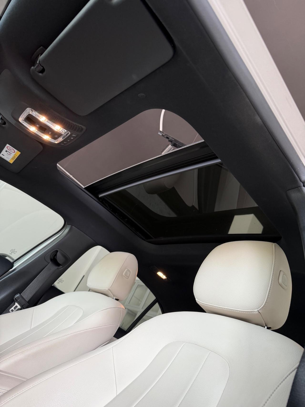 Mercedes-benz A 250 e hybrid EQ Premium