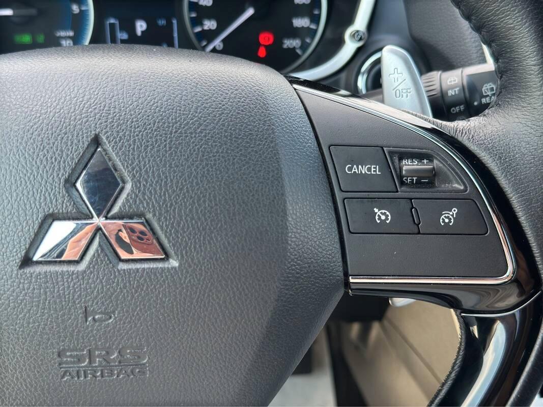 Mitsubishi Eclipse Cross 2.4 phev Instyle sda pack s-awc AUTOMATICA