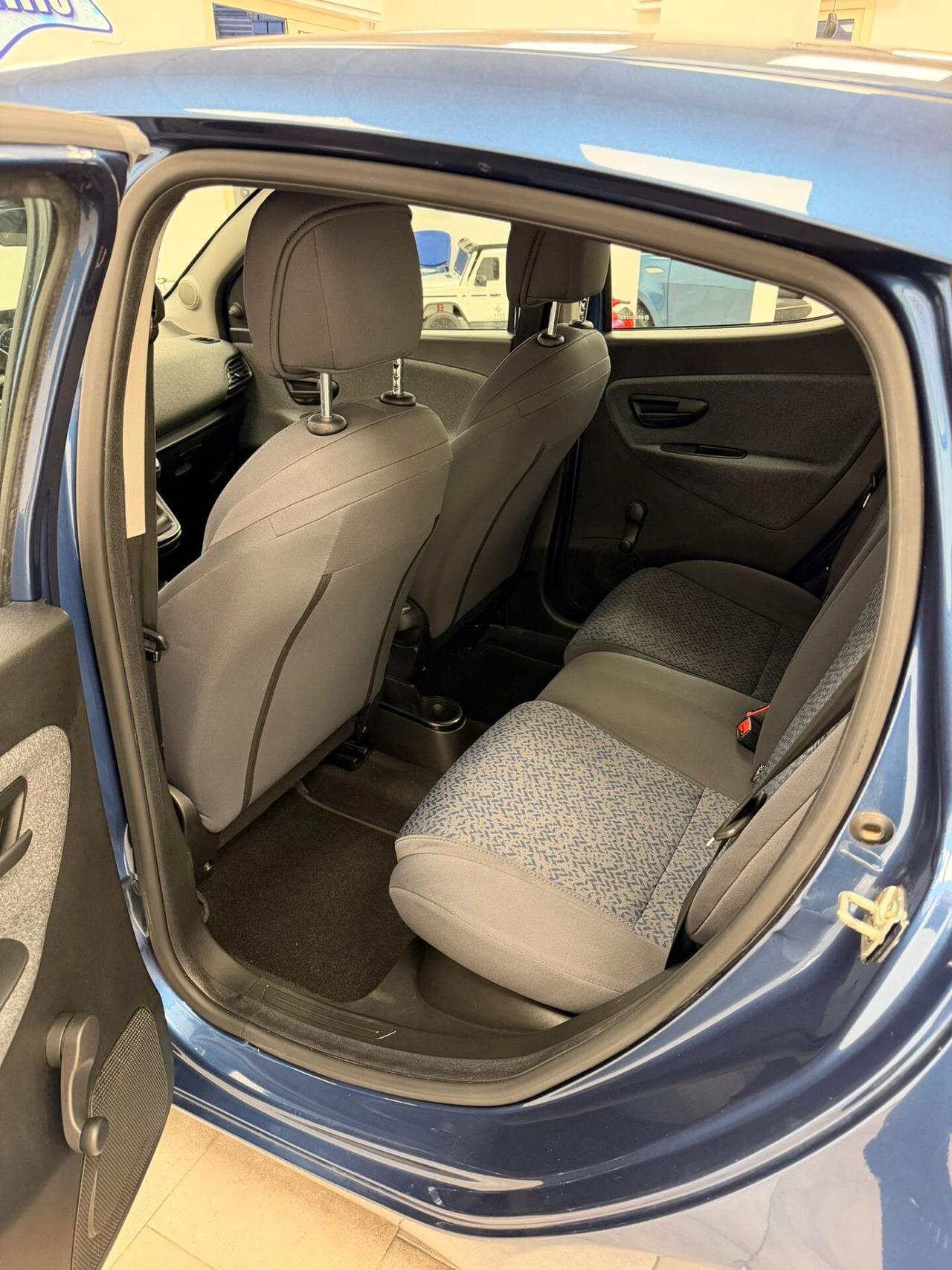 LANCIA YPSILON 1.0 HYBRID FIREFLY 70 CV 2022