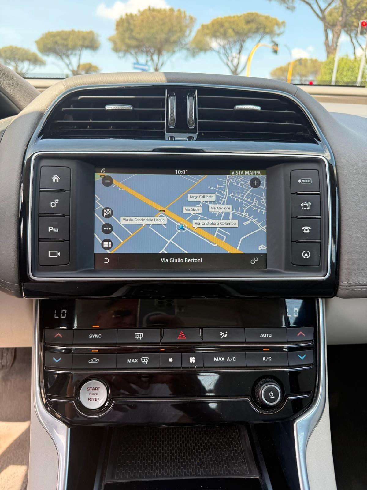 Jaguar XE 2.0 D Turbo 180CV aut. Portfolio Solo 87.000Km