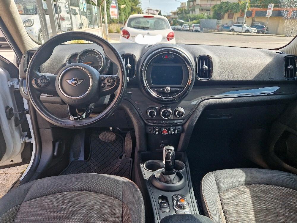 Mini Cooper D Countryman 2.0 Business Automatica