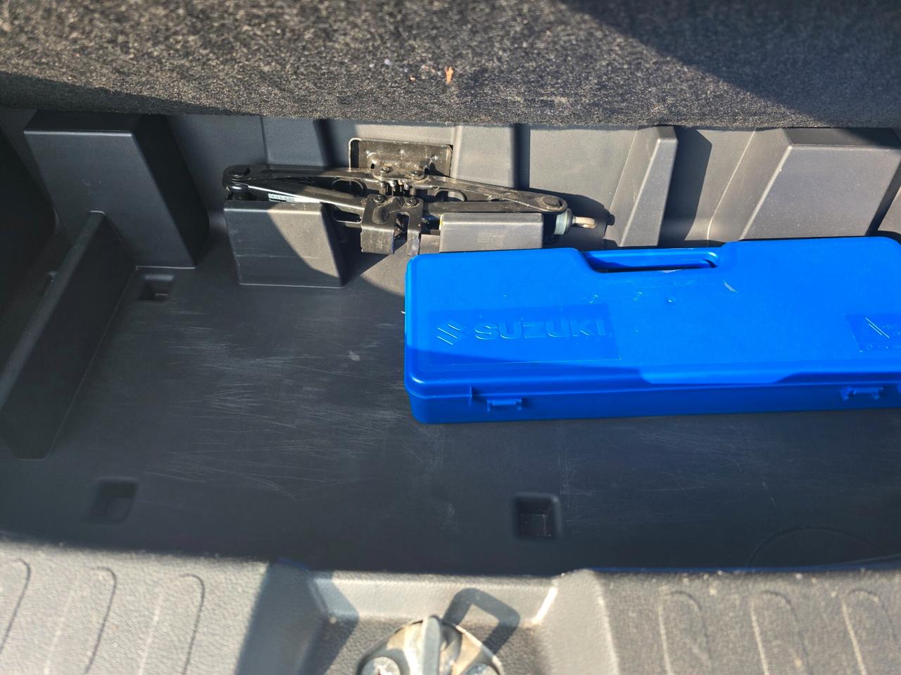 Suzuki Splash 1.0 GLS Safety Pack