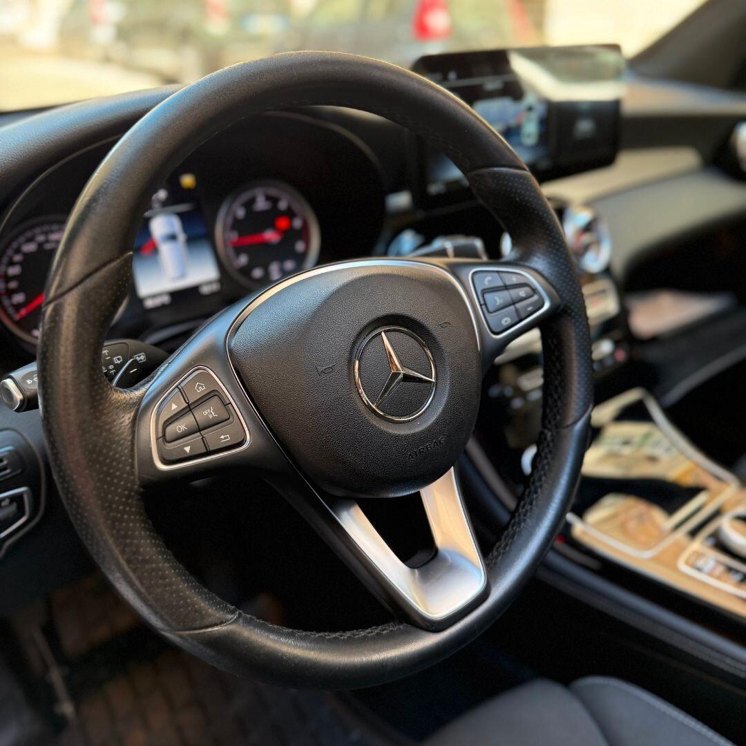 Mercedes GLC 220d 4Matic Sport **FULL**