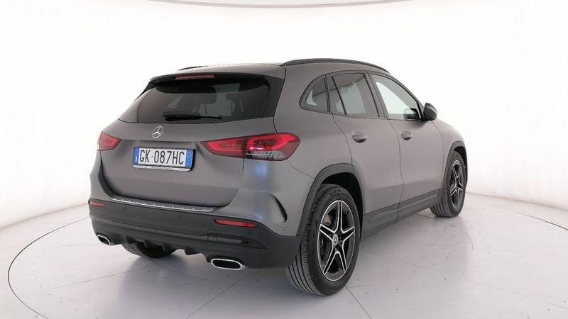 Mercedes-Benz GLA 220 d Premium 4matic auto