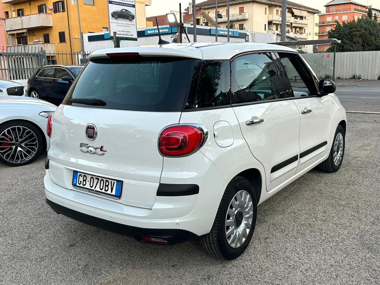 FIAT 500L 1.6 MTJ 120CV AUTOCARRO N1