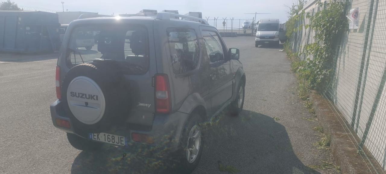 Suzuki Jimny 1.5 DDiS cat 4WD JLX Più