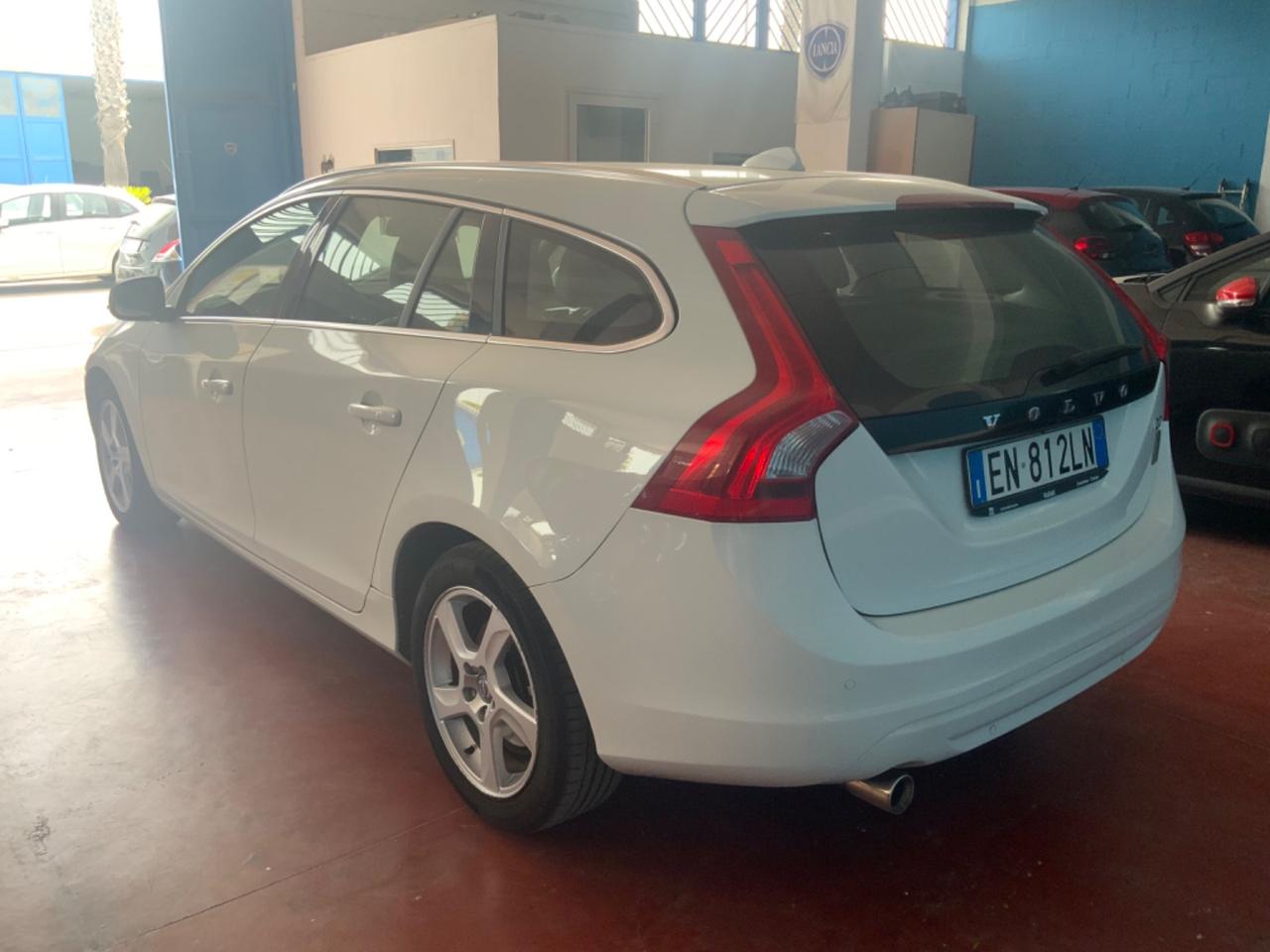 Volvo V60 D3 Momentum