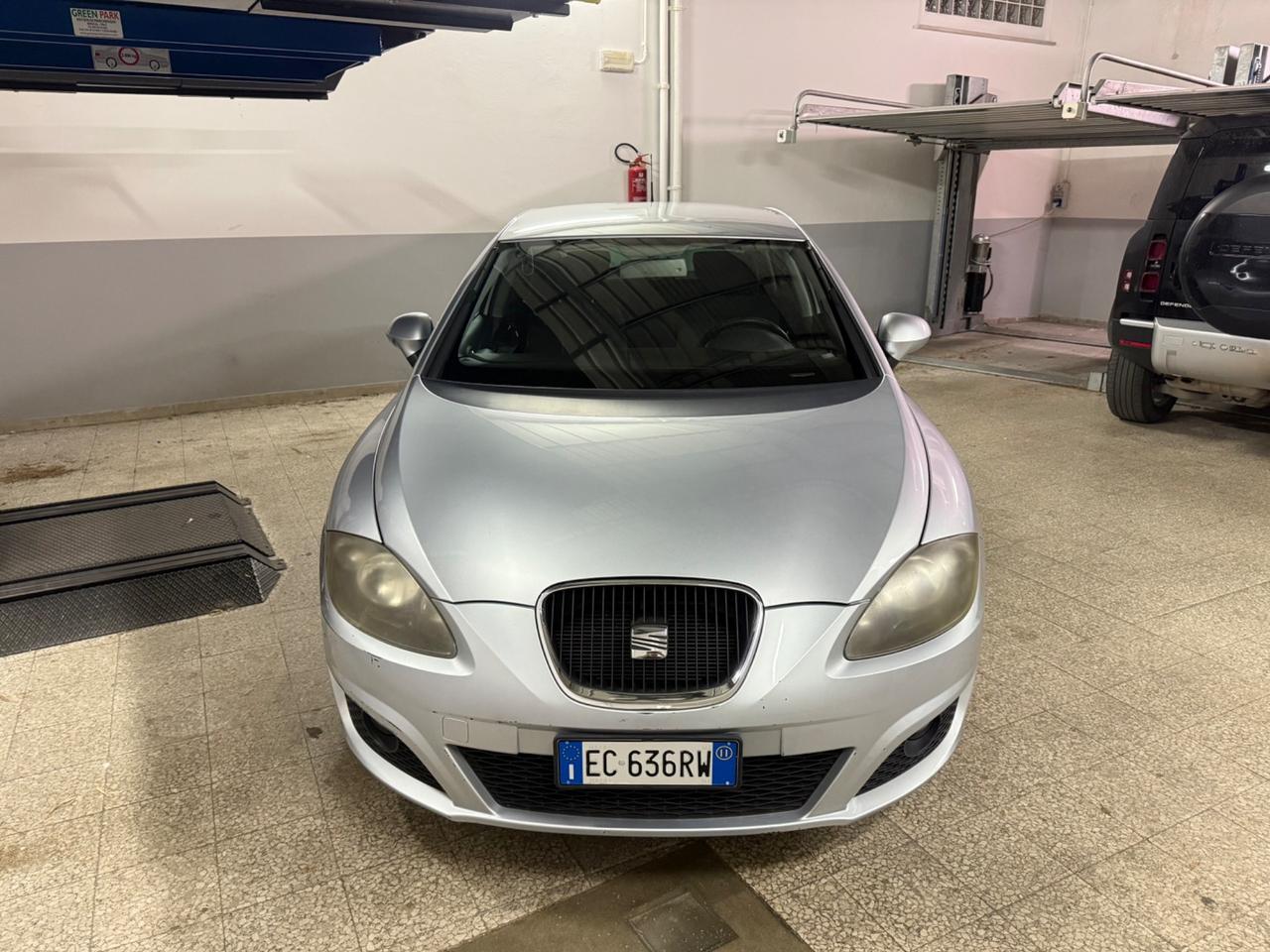 Seat Leon FULL-UNIPROPR.-BENZINA-BOLLO2027.-NEOP-VARI LAVOR