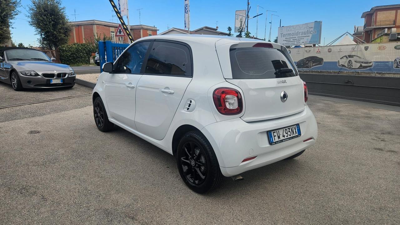 Smart ForFour 70 1.0 Passion