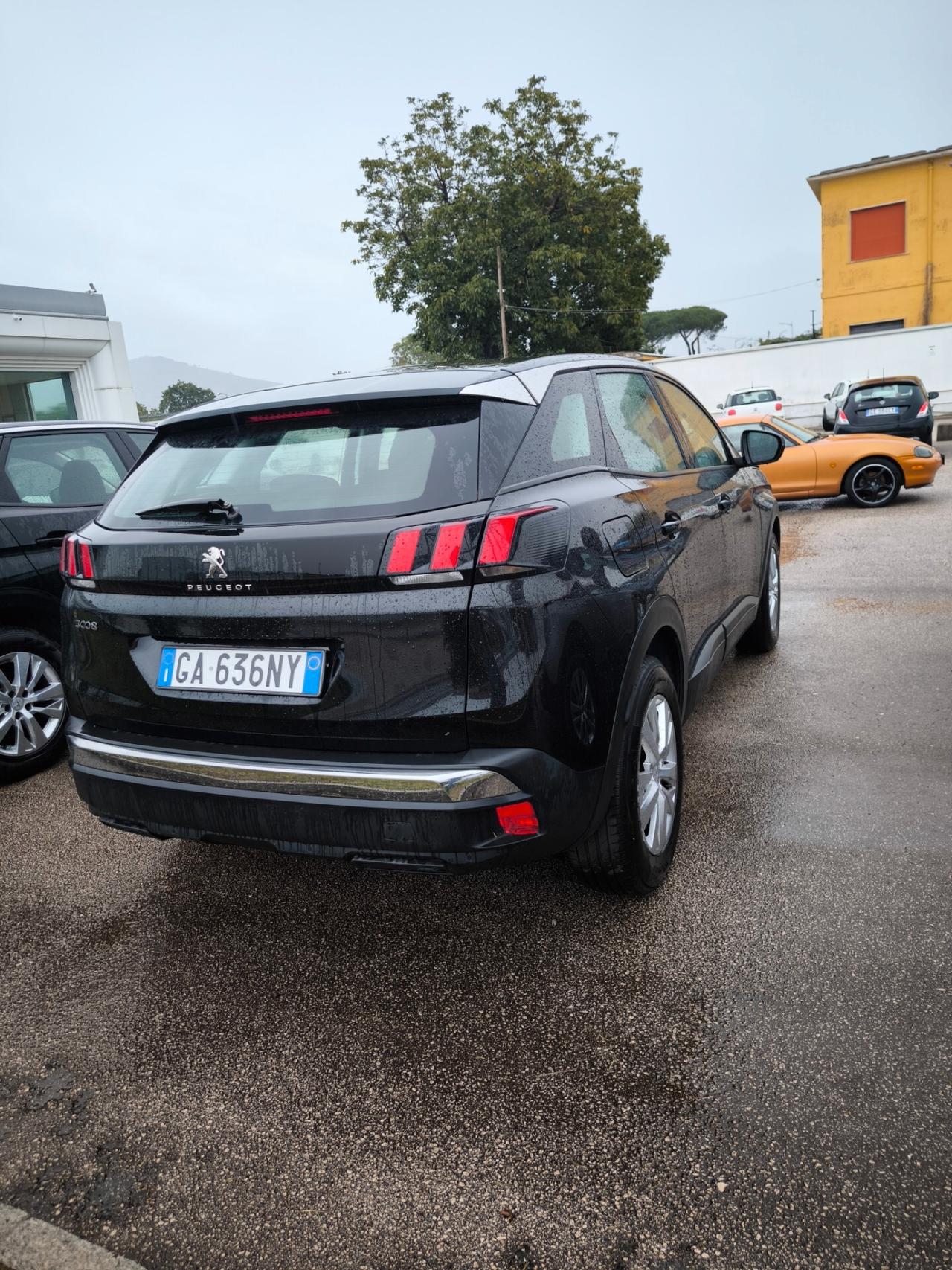 Peugeot 3008 BlueHDi 130 S&S EAT8 Business