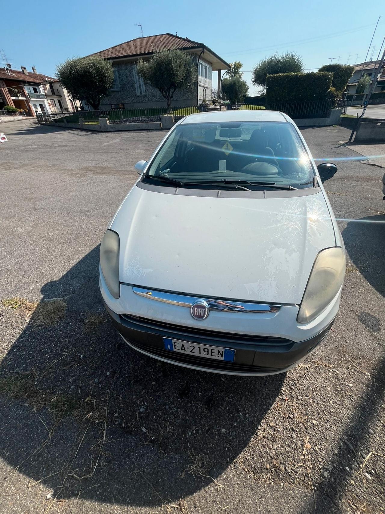 Fiat Punto Evo 1.4 5 porte Emotion GPL MOTORE DA VERIFICARE