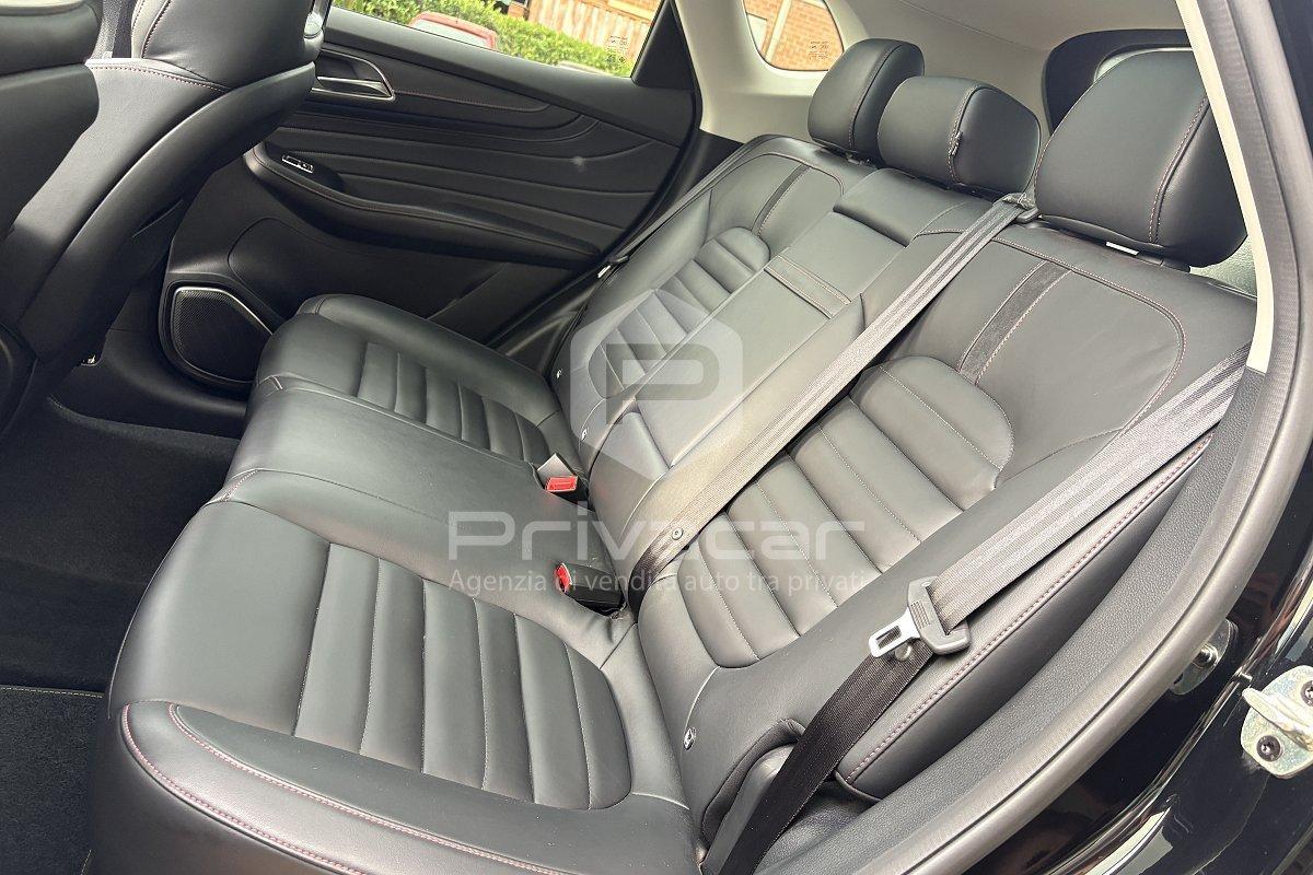 MG HS 1.5T-GDI AT Luxury