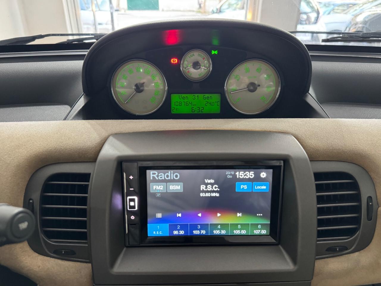 Lancia Ypsilon 1.3 Multijet 16V Argento