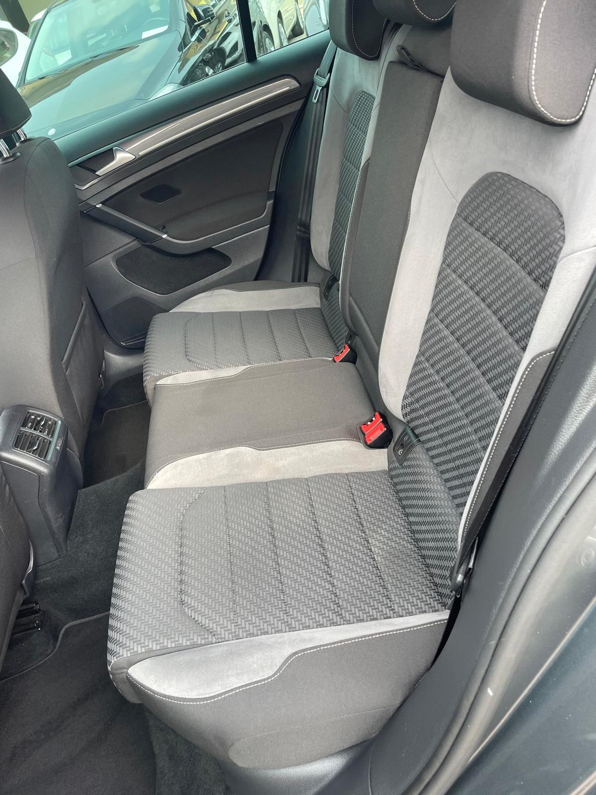 Volkswagen Golf 1.5 TSI ACT DSG 5p. Sport R-LINE