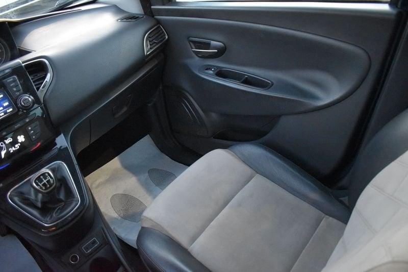 Lancia Ypsilon 1.3 Multijet 95 CV S&S Opening Edition