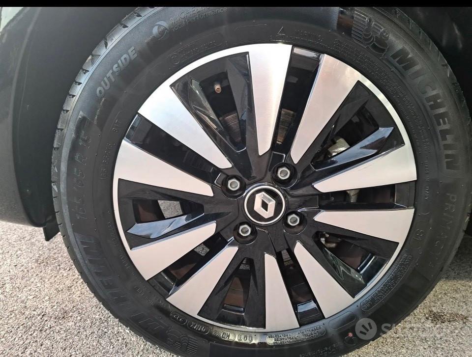 Renault Twingo Electric Urban Night