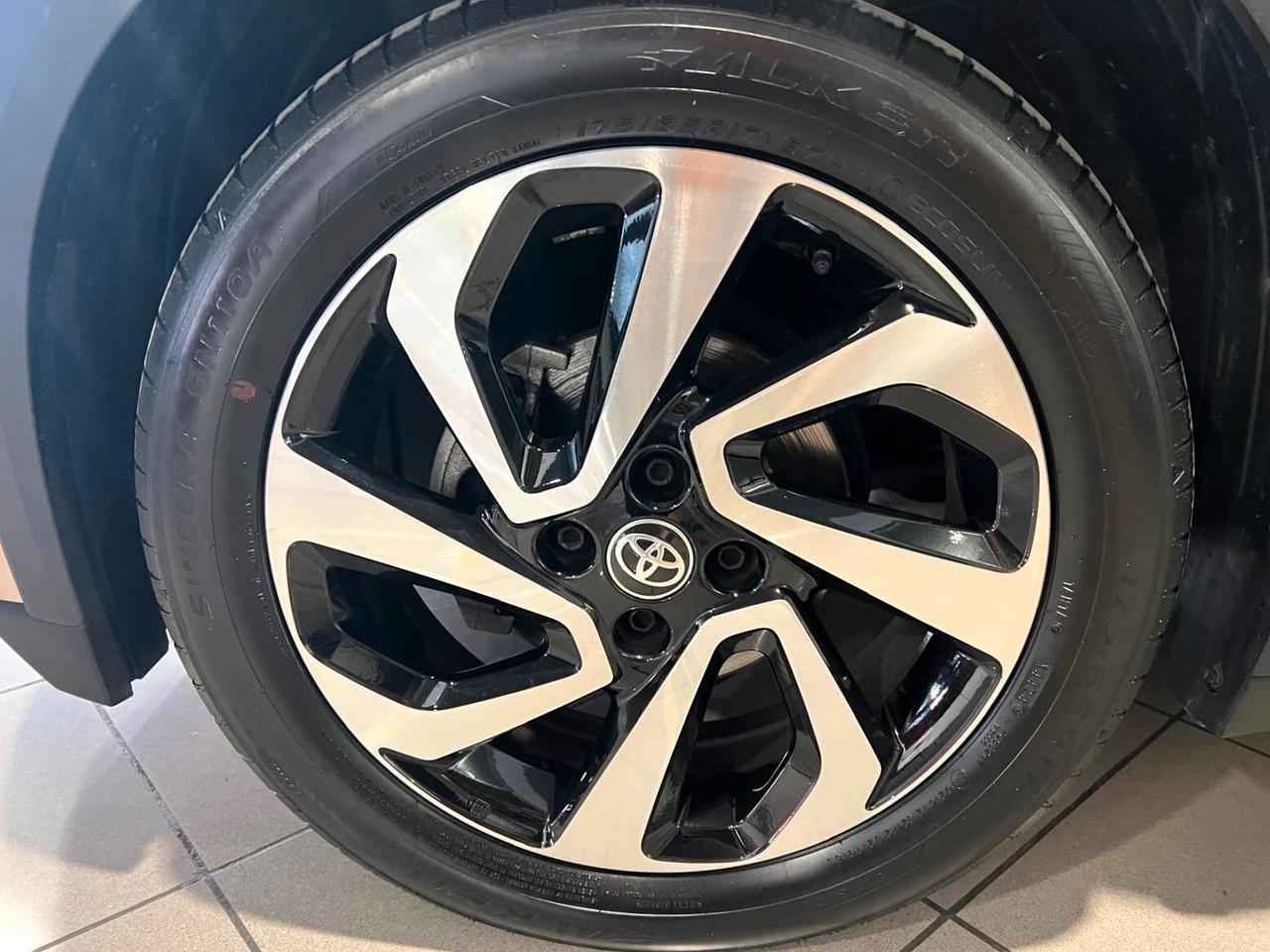 Toyota Aygo X 1.0 VVT-i 72 CV 5 porte Trend