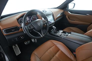 MASERATI Levante 330 CV MHEV AWD GT